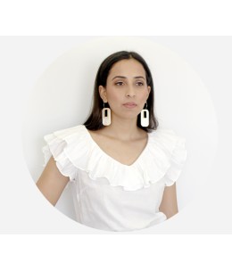 Robe femme a base de broderie anglaise